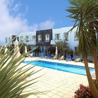 Vale Do Navio Hotel 4*